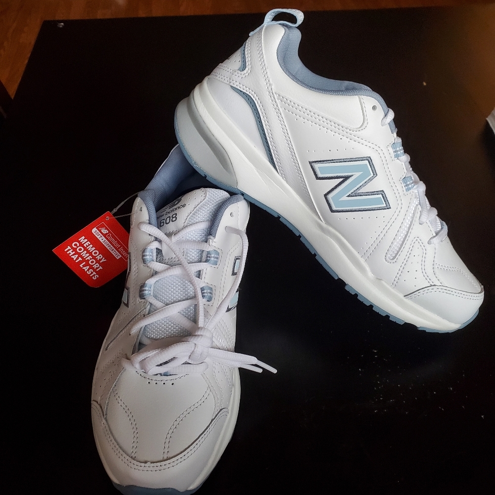 New Balance 608